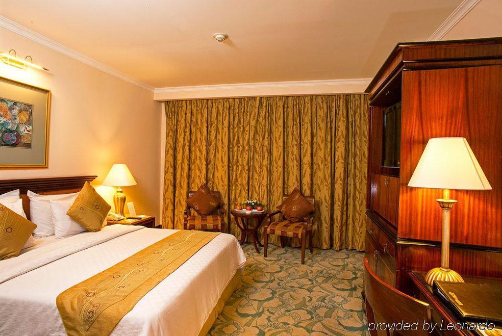Aston Tropicana Hotel Bandung