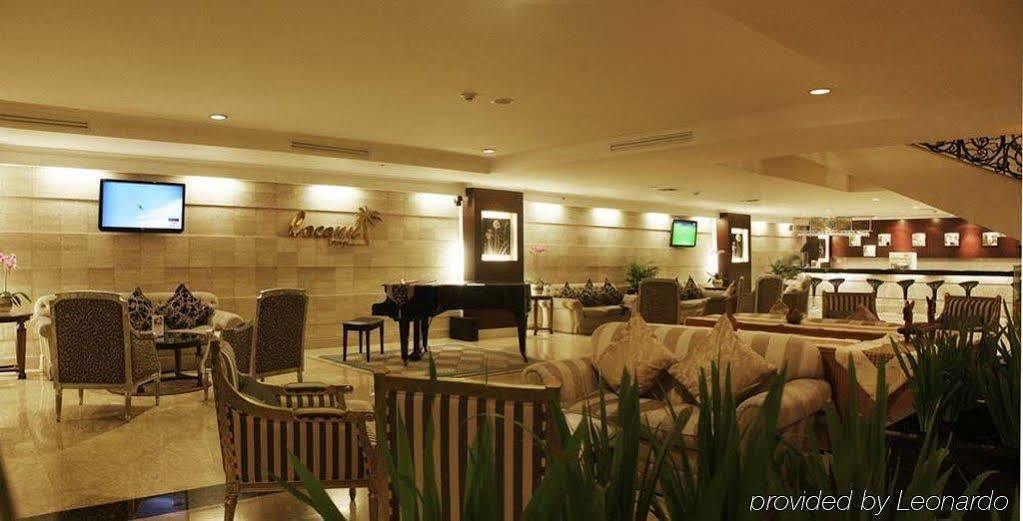 Aston Tropicana Hotel