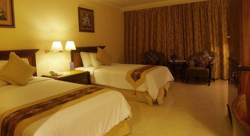 Hotel Aston Tropicana